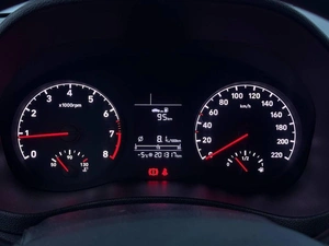 Седан Hyundai Solaris 2018 года, 999000 рублей, Ижевск