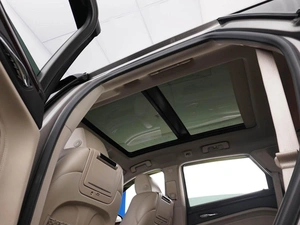 Внедорожник Cadillac SRX 2011 года, 1097779 рублей, Москва