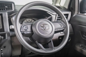 Минивэн Toyota Roomy 2021 года, 969000 рублей, Томск