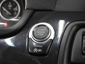 Седан BMW 5 серия 2010 года, 1615000 рублей, Омск