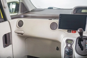 Минивэн Toyota Spade 2014 года, 1479000 рублей, Томск