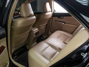 Седан Toyota Camry 2012 года, 1525000 рублей, Тюмень