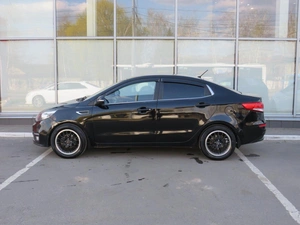 Седан Kia Rio 2015 года, 950000 рублей, Брянск