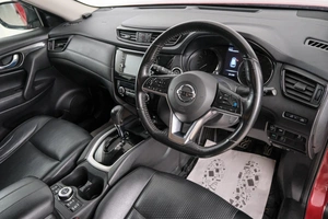 Внедорожник Nissan X-Trail 2017 года, 1949000 рублей, Красноярск