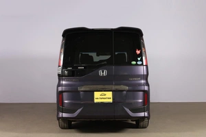 Минивэн Honda Stepwgn 2015 года, 2069000 рублей, Новосибирск