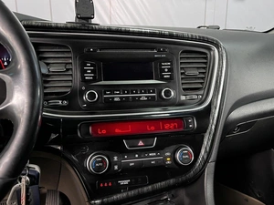 Седан Kia Optima 2015 года, 1470000 рублей, Нижневартовск