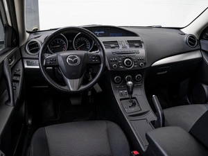 Седан Mazda 3 2012 года, 1325000 рублей, Краснодар