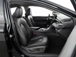 Седан Toyota Camry 2021 года, 3194404 рублей, Москва