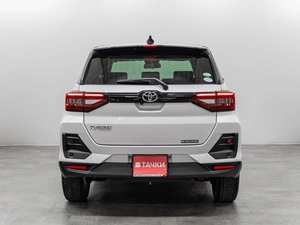 Внедорожник Toyota Raize 2019 года, 1590000 рублей, Красноярск