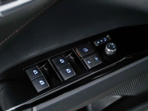 Седан Toyota Camry 2020 года, 2890000 рублей, Москва