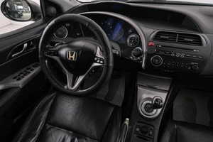 Хетчбэк Honda Civic 2008 года, 499000 рублей, Красноярск