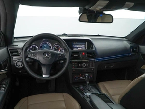 Купе Mercedes-benz E-класс 2011 года, 1248055 рублей, Москва