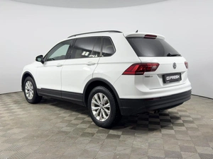 Внедорожник Volkswagen Tiguan 2017 года, 1847100 рублей, Казань