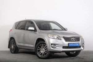 Внедорожник Toyota RAV4 2011 года, 1499000 рублей, Томск