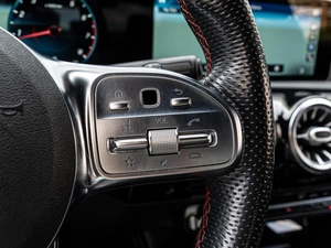 Седан Mercedes-benz CLA-класс 2019 года, 2845000 рублей, Краснодар
