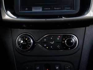 Седан Renault Logan 2014 года, 799000 рублей, Большой Сочи