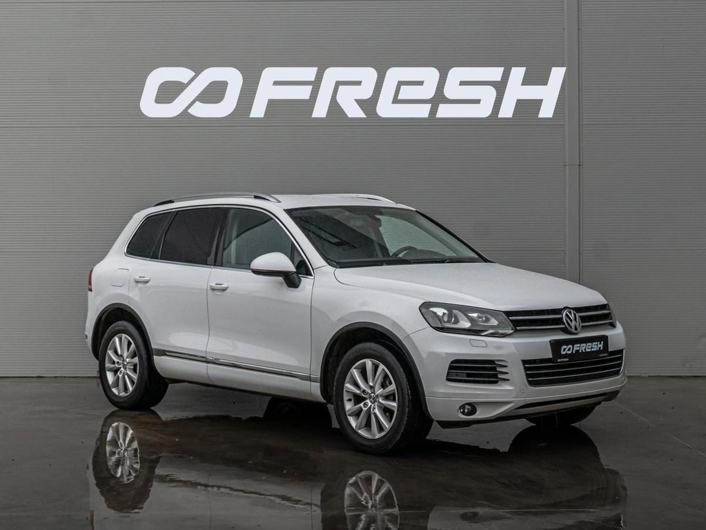 Внедорожник Volkswagen Touareg 2012 года, 2660000 рублей, Краснодар