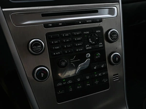 Внедорожник Volvo XC60 2008 года, 975000 рублей, Волгоград