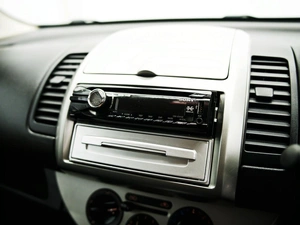 Хетчбэк Nissan Note 2010 года, 660000 рублей, Красноярск