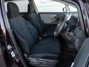 Минивэн Toyota Wish 2011 года, 1260000 рублей, Самара