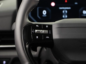 Минивэн Kia Carnival 2025 года, 5698999 рублей, Москва