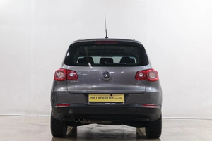 Внедорожник Volkswagen Tiguan 2008 года, 1069000 рублей, Новокузнецк