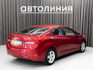 Седан Hyundai Elantra 2011 года, 899000 рублей, Красноярск
