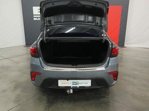 Седан Kia Rio 2019 года, 1530000 рублей, Курск