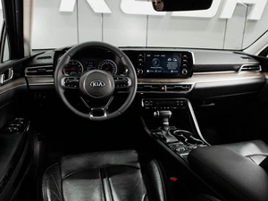 Седан Kia K5 2020 года, 2379000 рублей, Тюмень