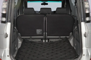 Минивэн Toyota Sienta 2013 года, 899000 рублей, Новосибирск