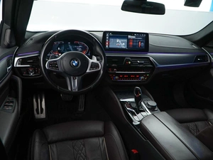 Седан BMW 5 серия 2021 года, 5599077 рублей, Москва
