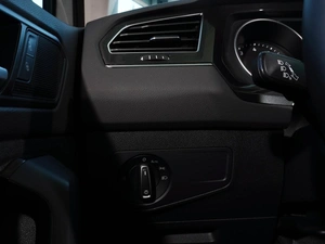 Внедорожник Volkswagen Tiguan 2021 года, 3360000 рублей, Тверь