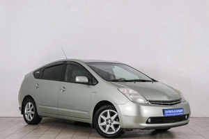 Лифтбек Toyota Prius 2008 года, 749000 рублей, Красноярск