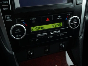 Седан Toyota Camry 2013 года, 1599046 рублей, Москва