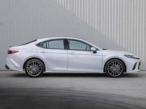 Седан Toyota Camry 2025 года, 4560000 рублей, Краснодар