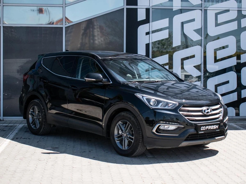 Внедорожник Hyundai Santa Fe 2017 года, 2820000 рублей, Краснодар