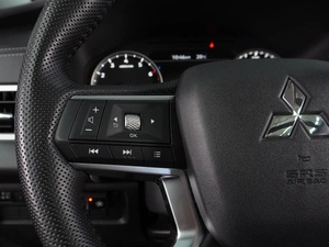 Внедорожник Mitsubishi Outlander 2022 года, 4558000 рублей, Воронеж