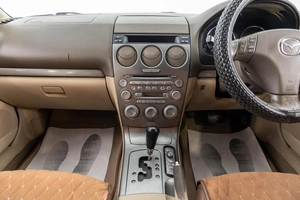 Седан Mazda Atenza 2004 года, 349000 рублей, Барнаул