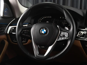 Седан BMW 5 серия 2021 года, 4378000 рублей, Тюмень