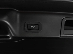 Внедорожник Land Rover Range Rover Evoque 2021 года, 3999000 рублей, Тюмень