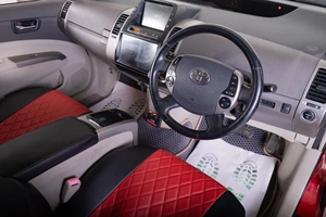 Лифтбек Toyota Prius 2008 года, 659000 рублей, Томск