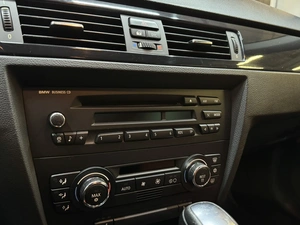 Купе BMW 3 серия 2009 года, 1347000 рублей, Красноярск