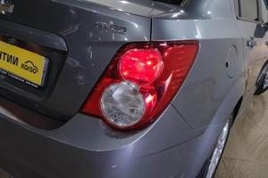 Седан Chevrolet Aveo 2013 года, 569000 рублей, Новокузнецк