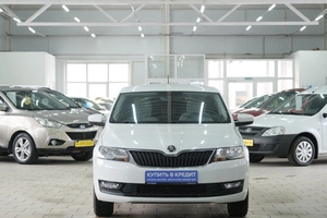 Лифтбек Skoda Rapid 2017 года, 1219000 рублей, Омск
