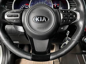 Седан Kia Optima 2015 года, 1470000 рублей, Нижневартовск