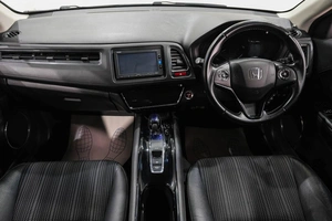 Внедорожник Honda Vezel 2015 года, 1499000 рублей, Новокузнецк