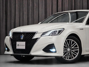 Седан Toyota Crown 2015 года, 2625000 рублей, Красноярск