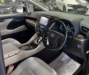 Минивэн Toyota Alphard 2020 года, 4577000 рублей, Красноярск