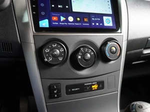 Седан Toyota Corolla 2011 года, 1239000 рублей, Воронеж