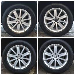 Внедорожник Volkswagen Tiguan 2012 года, 1550000 рублей, Мирное